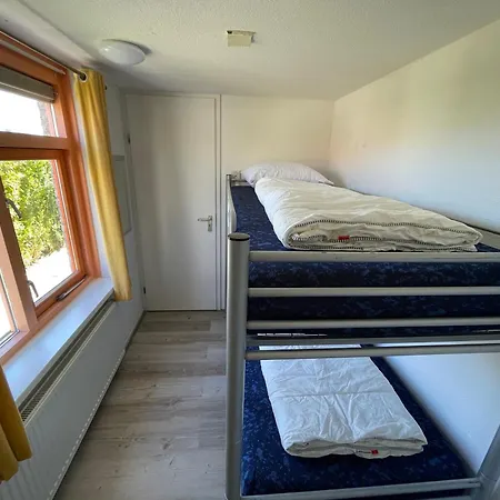 Vakantiehuis Zeester 292 *